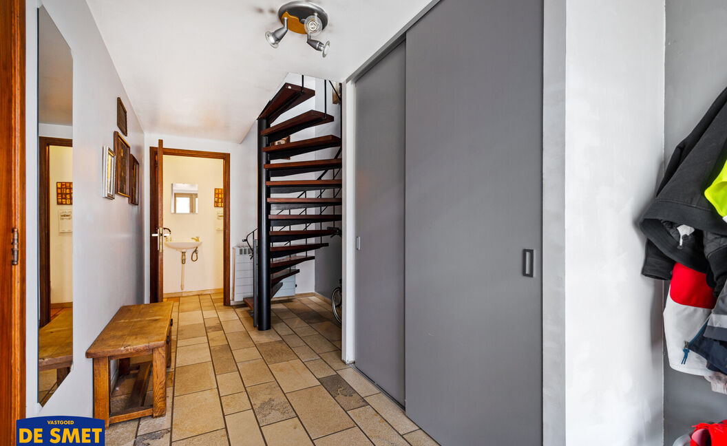 Bel-etage te koop in Aartselaar