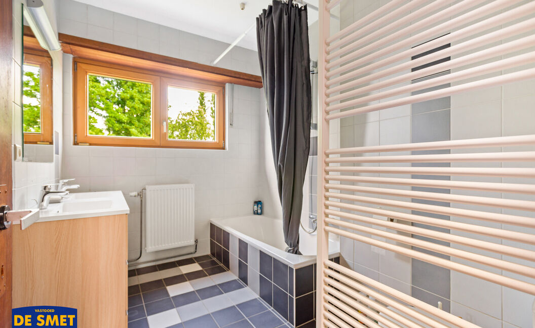 Bel-etage te koop in Aartselaar