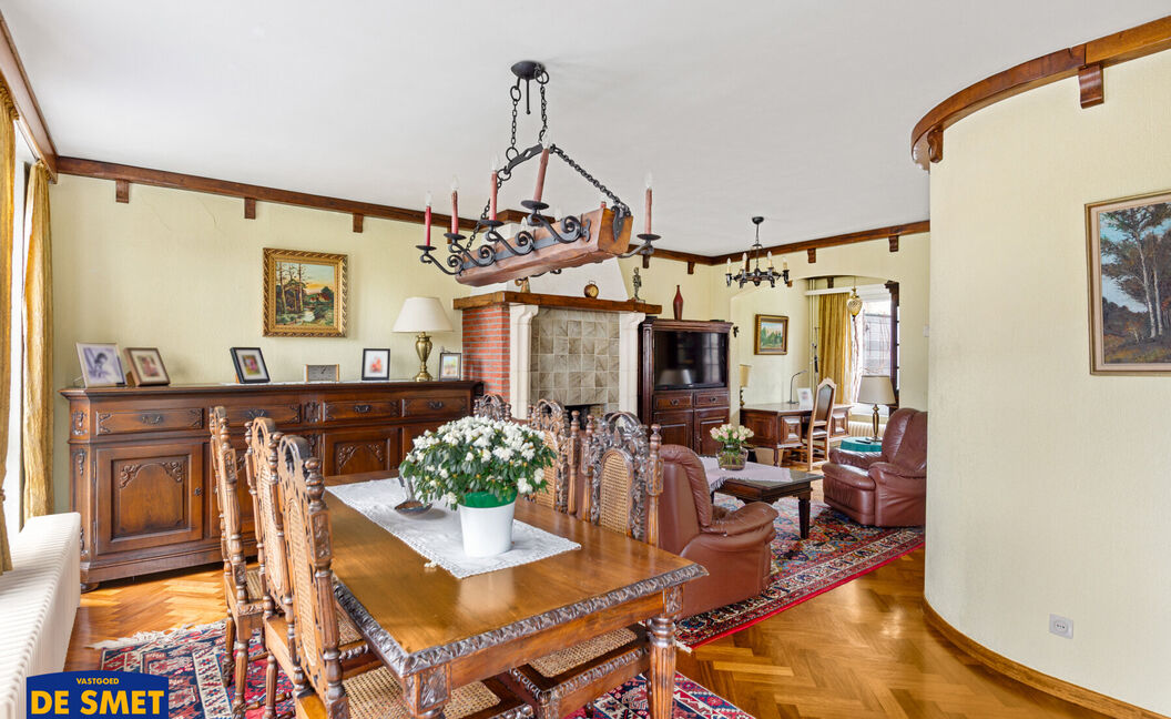 Bel-etage te koop in Aartselaar