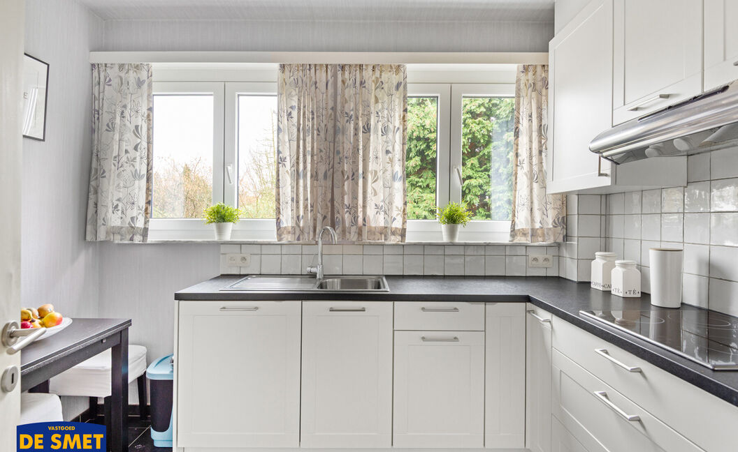 Bel-etage te koop in Aartselaar