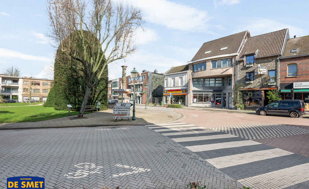 Gebouw voor gemengd gebruik te koop in Aartselaar