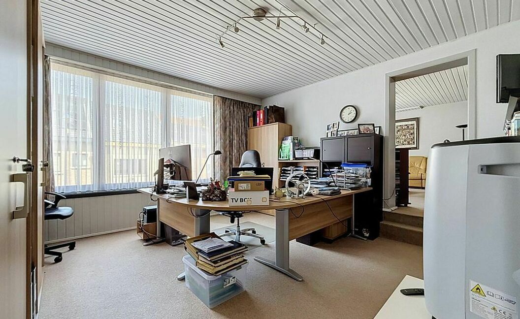 Gebouw voor gemengd gebruik te koop in Kontich
