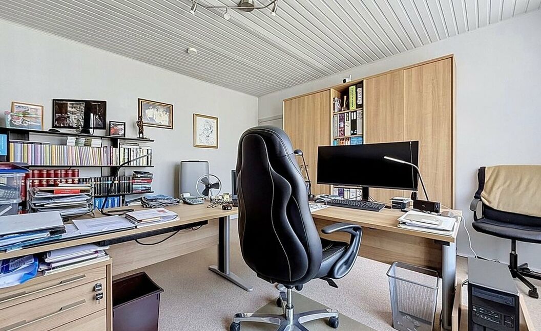 Gebouw voor gemengd gebruik te koop in Kontich