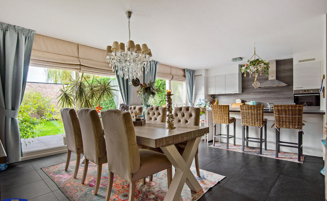 Gelijkvloerse verdieping te huur in Aartselaar