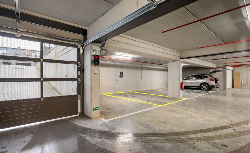 Gelijkvloerse verdieping te huur in Aartselaar