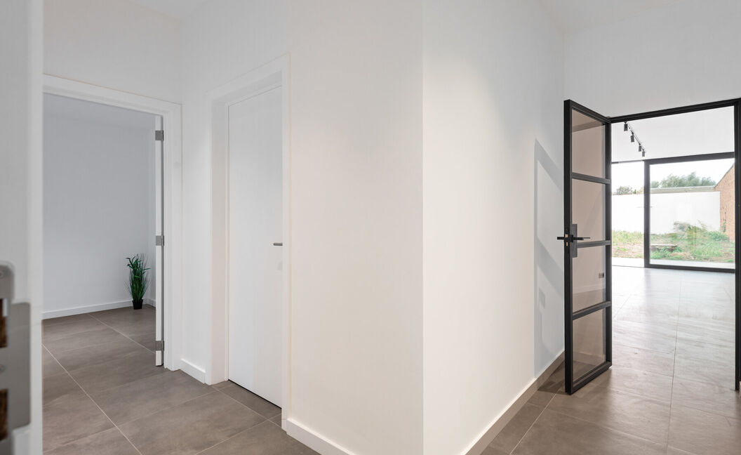 Gelijkvloerse verdieping te koop in Hemiksem