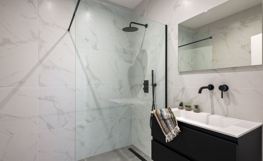 Gelijkvloerse verdieping te koop in Hemiksem