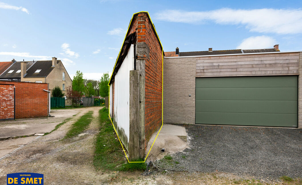 Gelijkvloerse verdieping te koop in Hemiksem