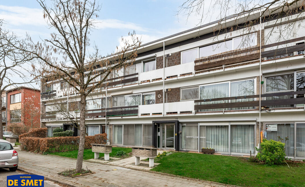 Gelijkvloerse verdieping te koop in Wilrijk