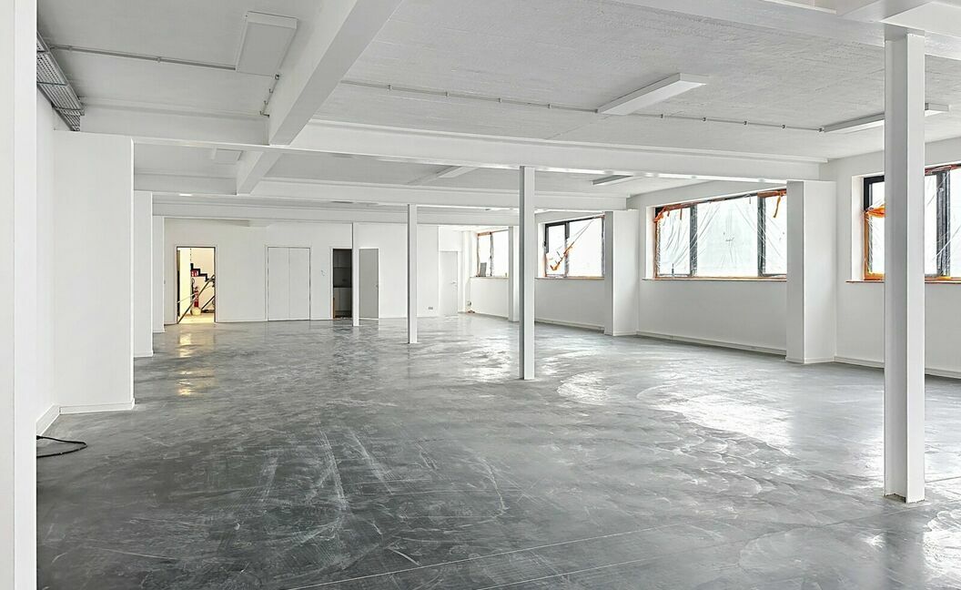 Industrieel gebouw te huur in Schelle