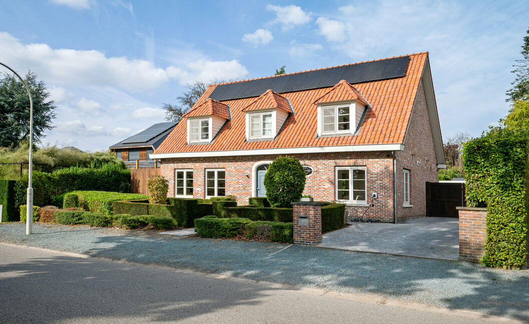 Villa te koop in Aartselaar