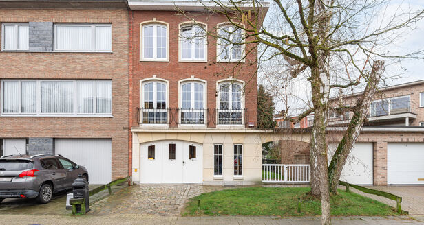 Bel-etage te koop in Aartselaar