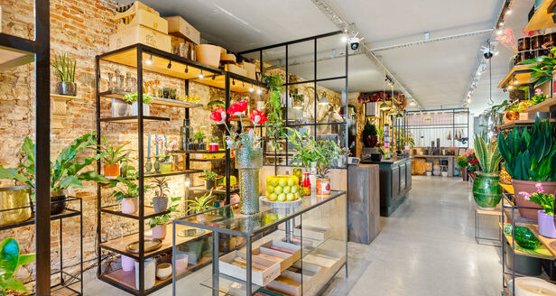 Gebouw voor gemengd gebruik te koop in Aartselaar