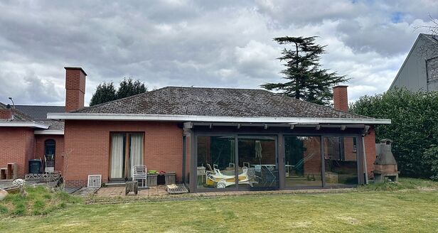 Villa te koop in Aartselaar