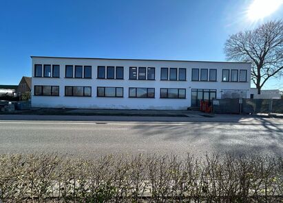 Industrieel gebouw te huur in Schelle