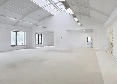 Industrieel gebouw te huur in Schelle